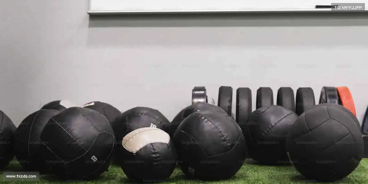 米兰官网🥋格斗诠释坚韧，每一次对抗都是成长的勋章！